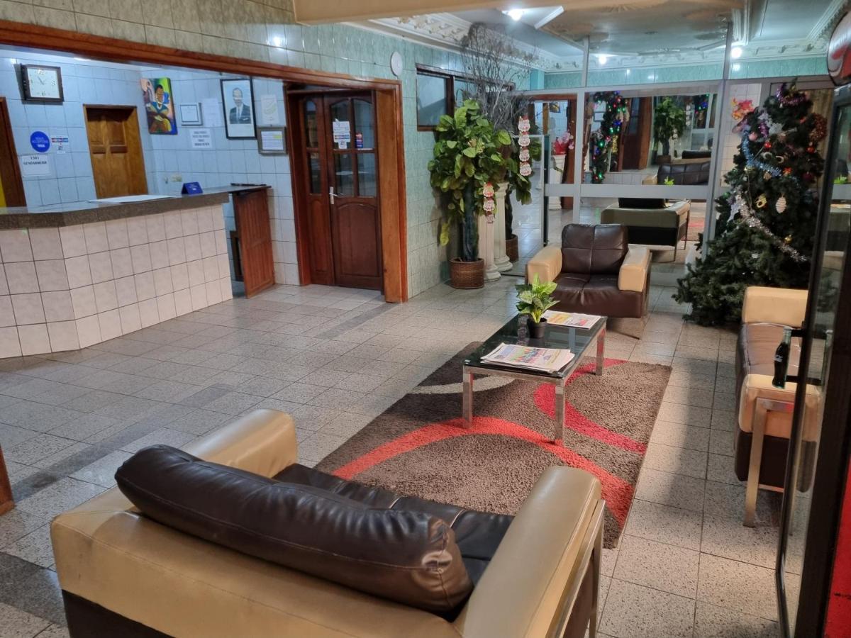Hotel Saffana Duala Zewnętrze zdjęcie