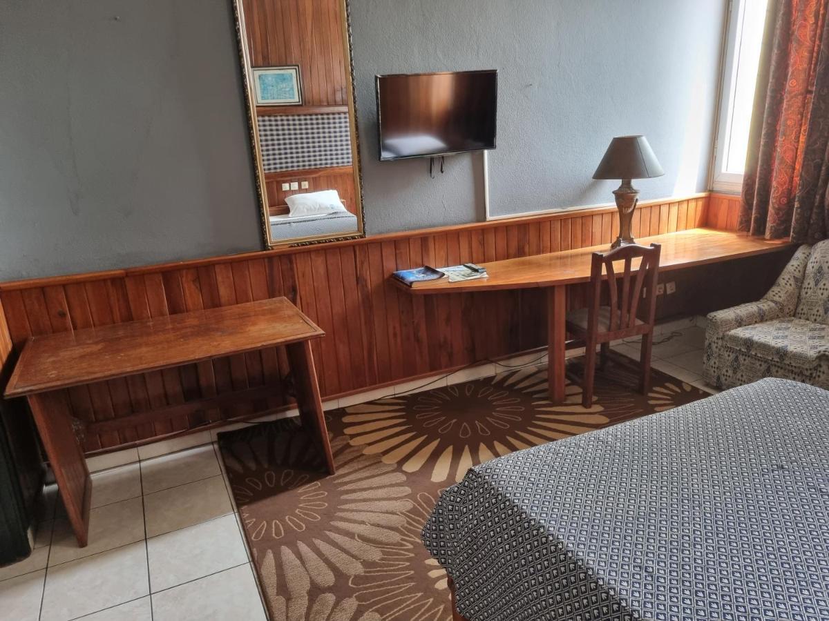 Hotel Saffana Duala Zewnętrze zdjęcie