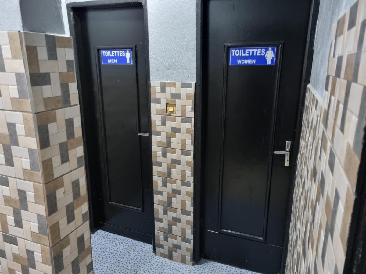 Hotel Saffana Duala Zewnętrze zdjęcie